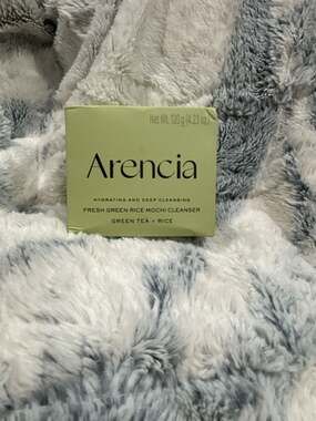 Arencia Fresh Green Rice Mochi Cleanser
